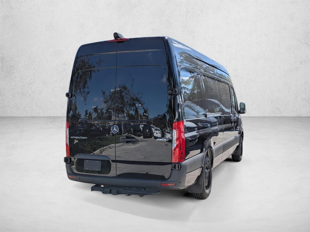 New 2026 Mercedes-Benz Sprinter Cargo Van 2500 High Roof I4 Diesel HO 170" RWD Van Cargo Van