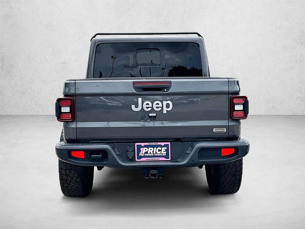 Used 2022 Jeep Gladiator Overland Truck Crew Cab