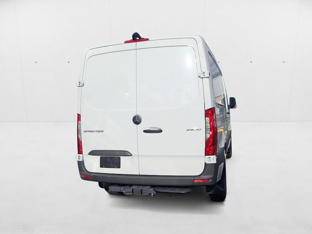 New 2025 Mercedes-Benz Sprinter Cargo Van 2500 Standard Roof I4 Diesel 144" RWD Van Cargo Van