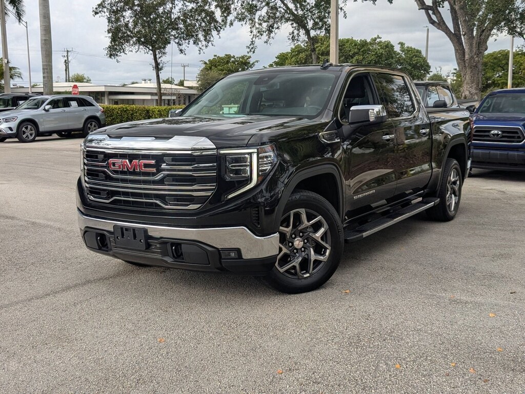 Used 2024 GMC Sierra 1500 SLT Truck Crew Cab