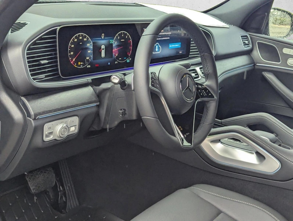 Used 2025 Mercedes-Benz