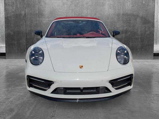 2023 Porsche 911 4 GTS photo 2