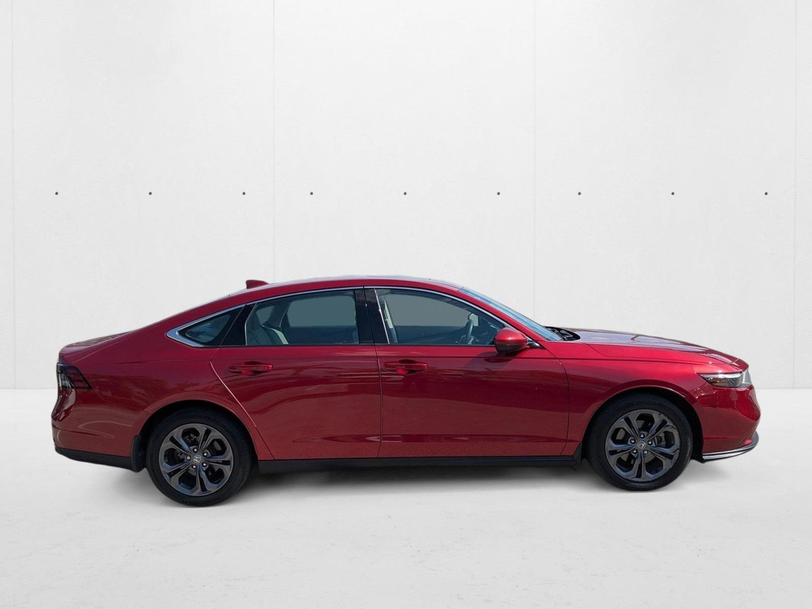 2023 Honda Accord EX photo 4