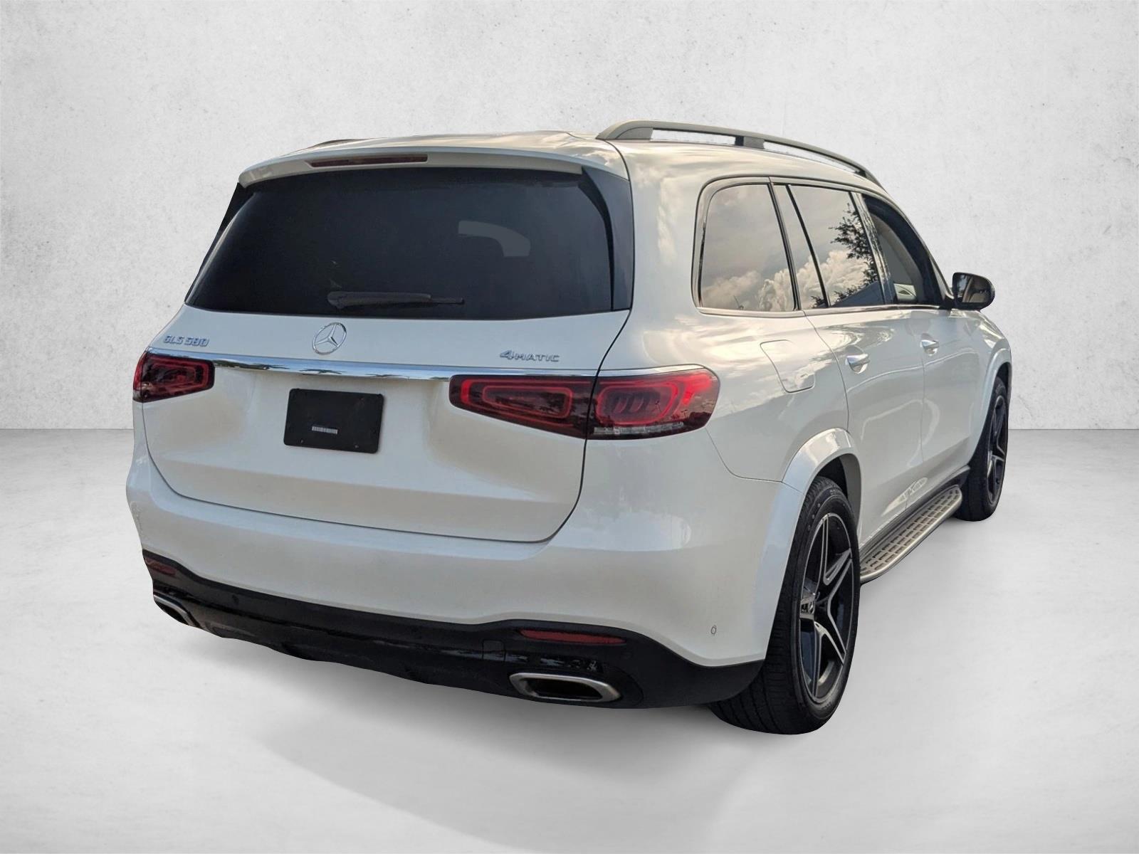 2021 Mercedes Benz GLS 580 4MATIC photo 3