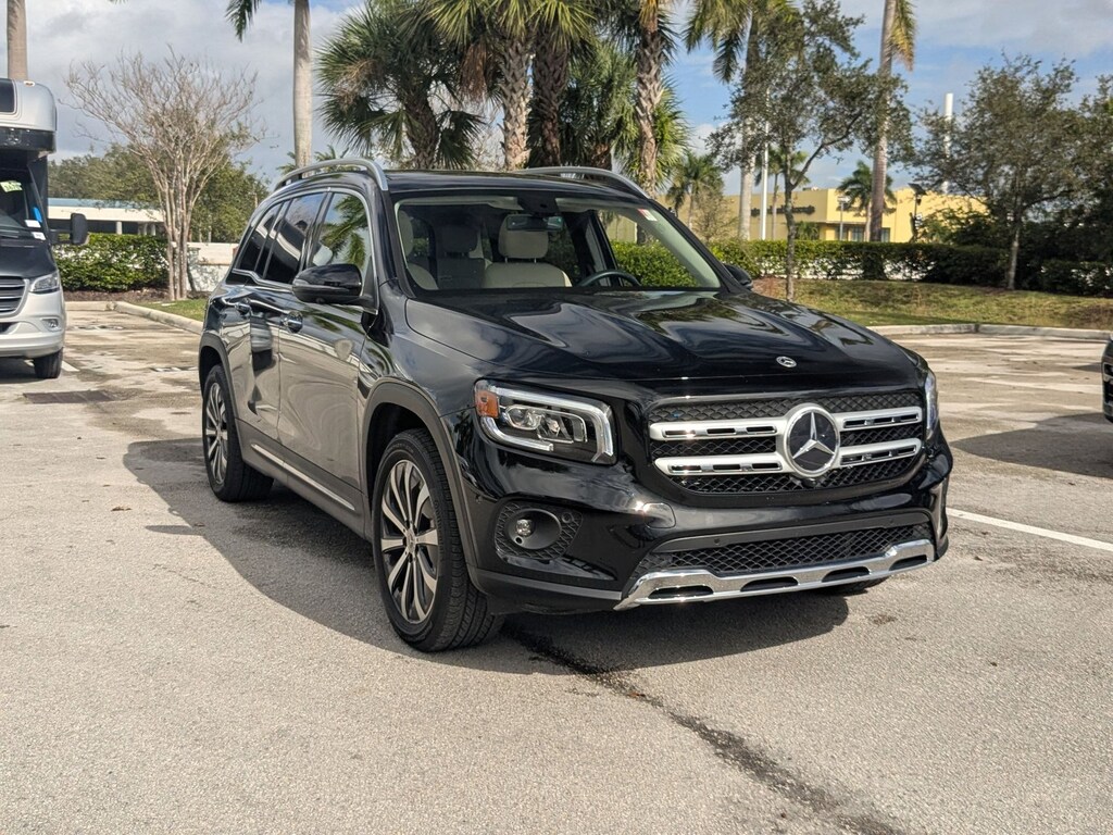 Certified 2023 Mercedes-Benz GLB 4MATIC SUV