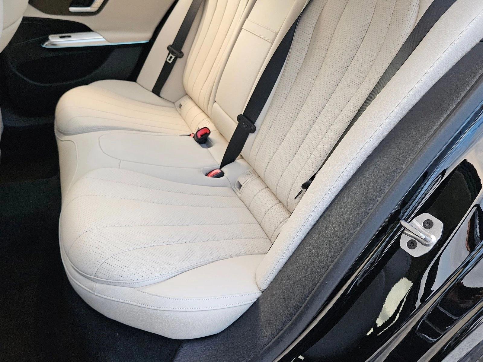 2026 Mercedes-Benz E-Class E350 - Photo 16