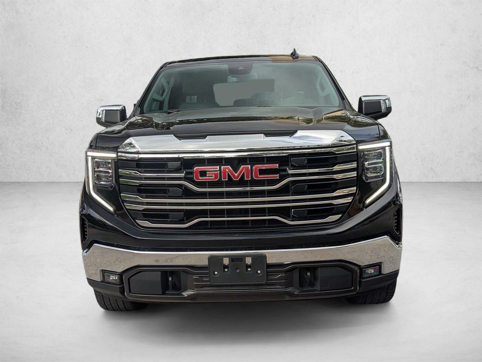 2024 Gmc Sierra 1500 SLT photo 2