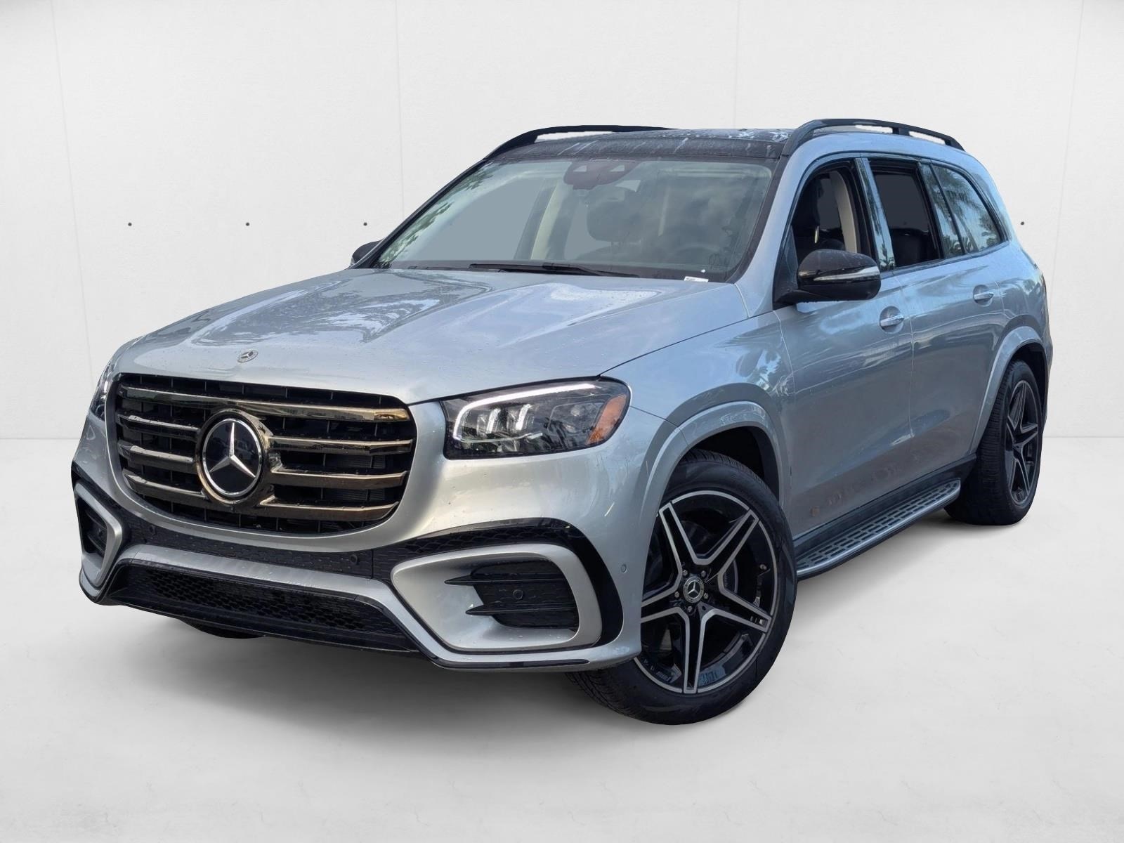 2026 Mercedes-Benz GLS Base's photo