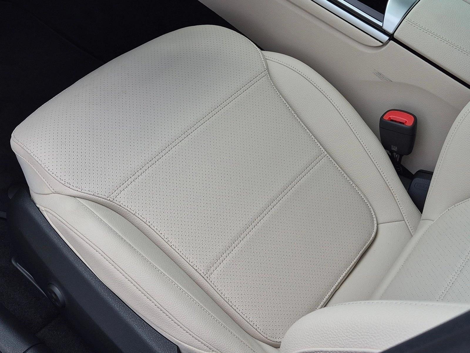 New 2026 Mercedes-Benz C-Class C 300 4MATIC ® Sedan Sedan