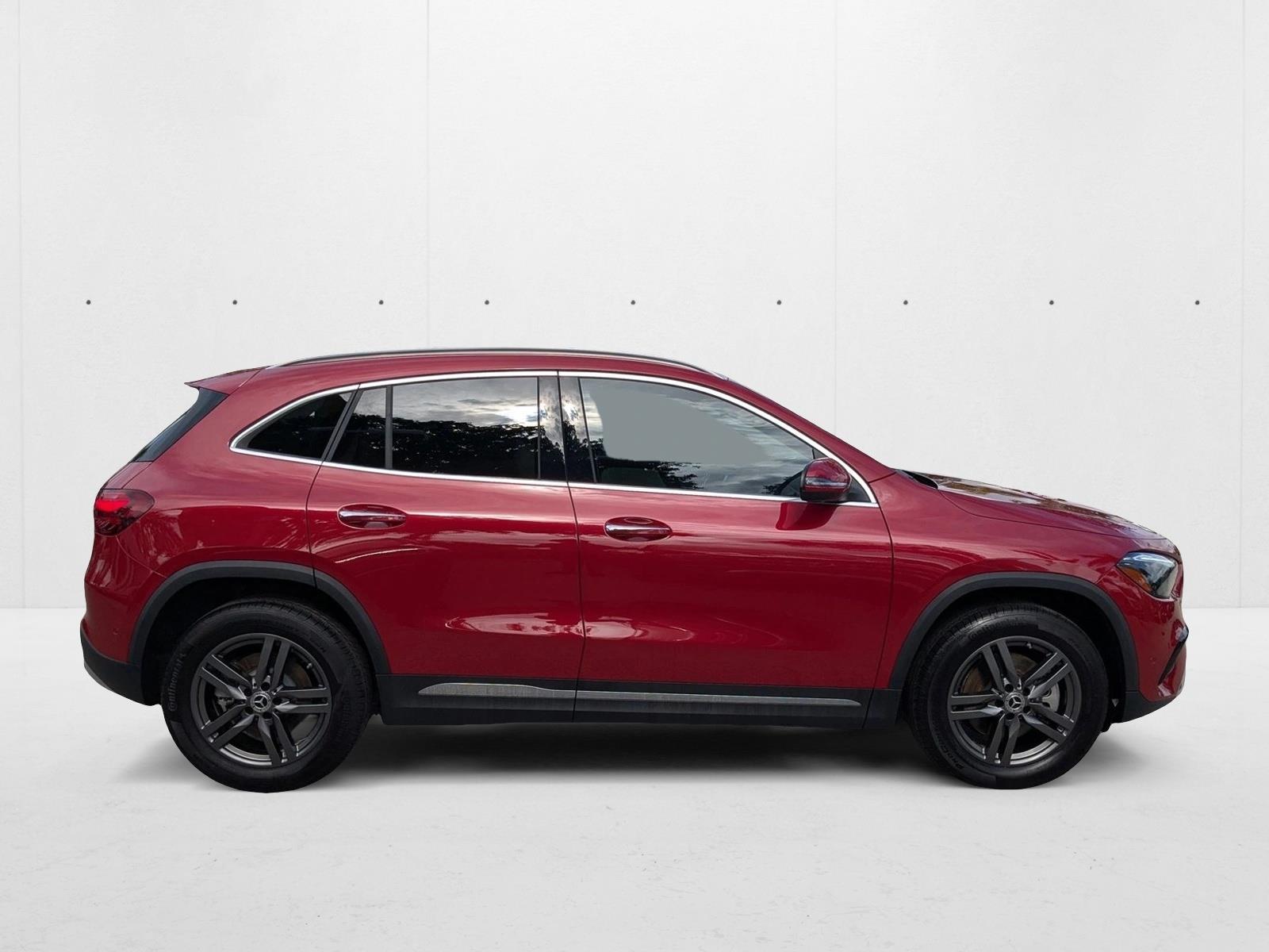2025 Mercedes Benz GLA 250 photo 4
