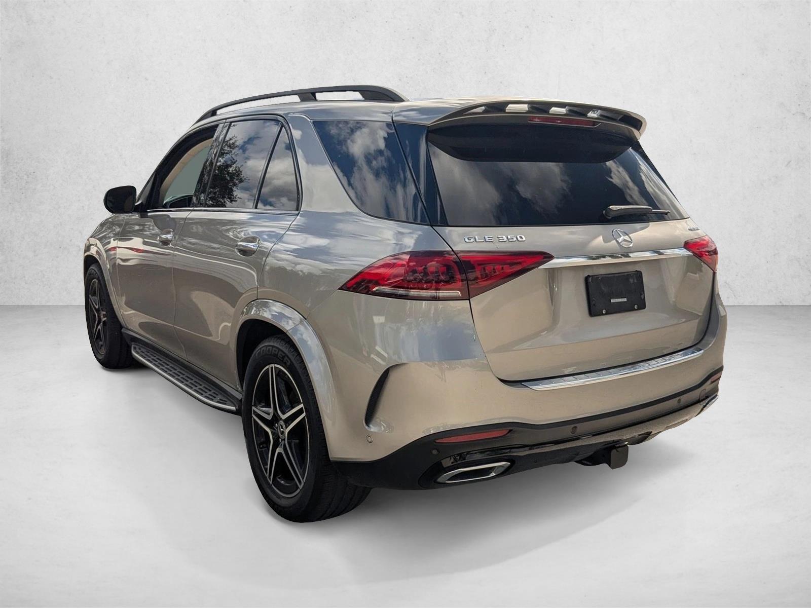 2022 Mercedes Benz GLE 350 4MATIC photo 4