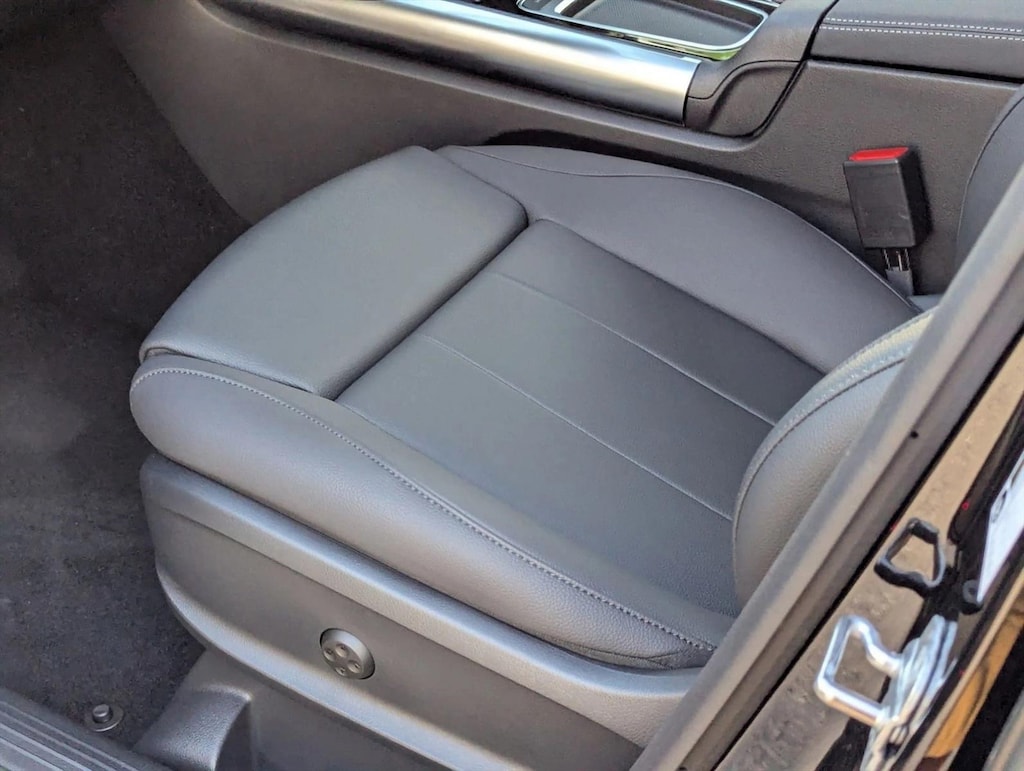 Used 2025 Mercedes-Benz