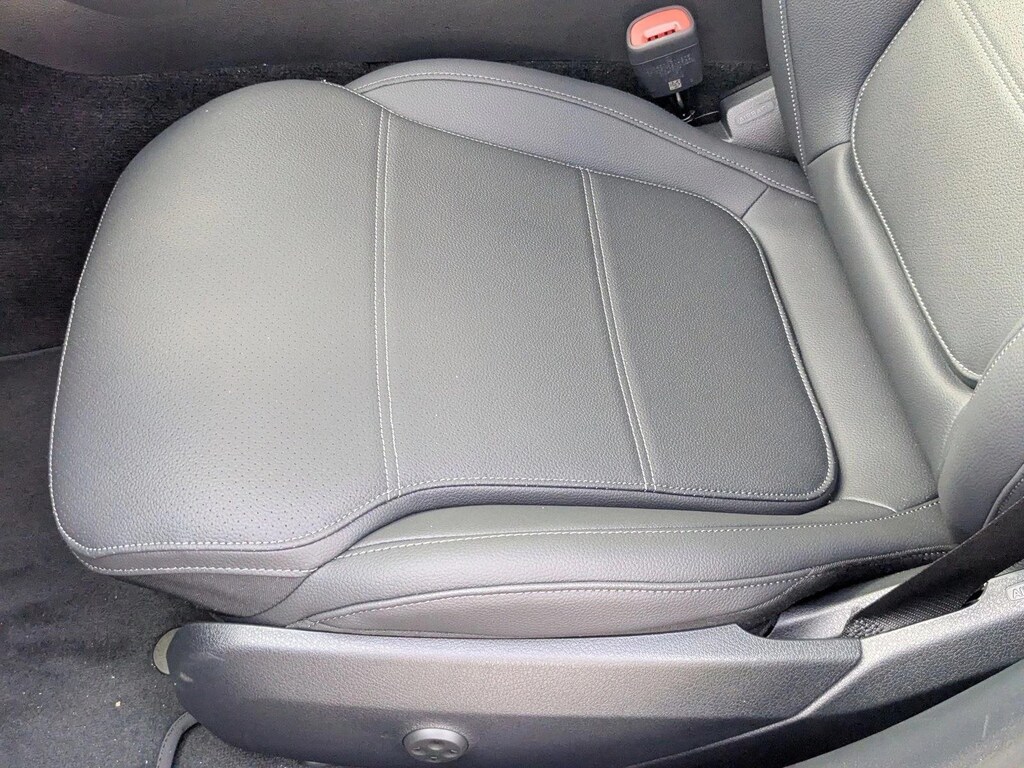 New 2026 Mercedes-Benz C-Class C 300 Sedan Sedan