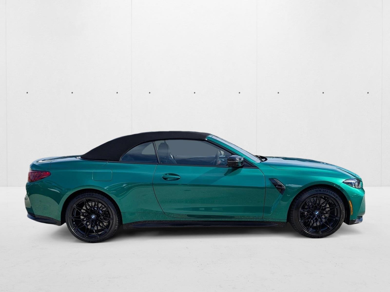 2025 Bmw M4 Competition xDrive Convertible photo 4