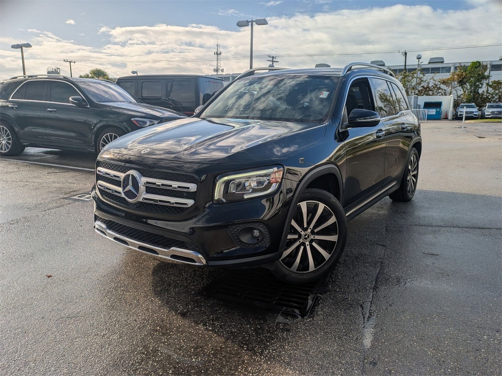 2021 Mercedes-Benz GLB Base