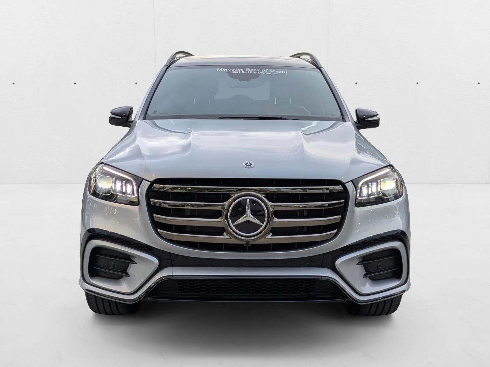 2025 Mercedes Benz GLS 450 4MATIC photo 2
