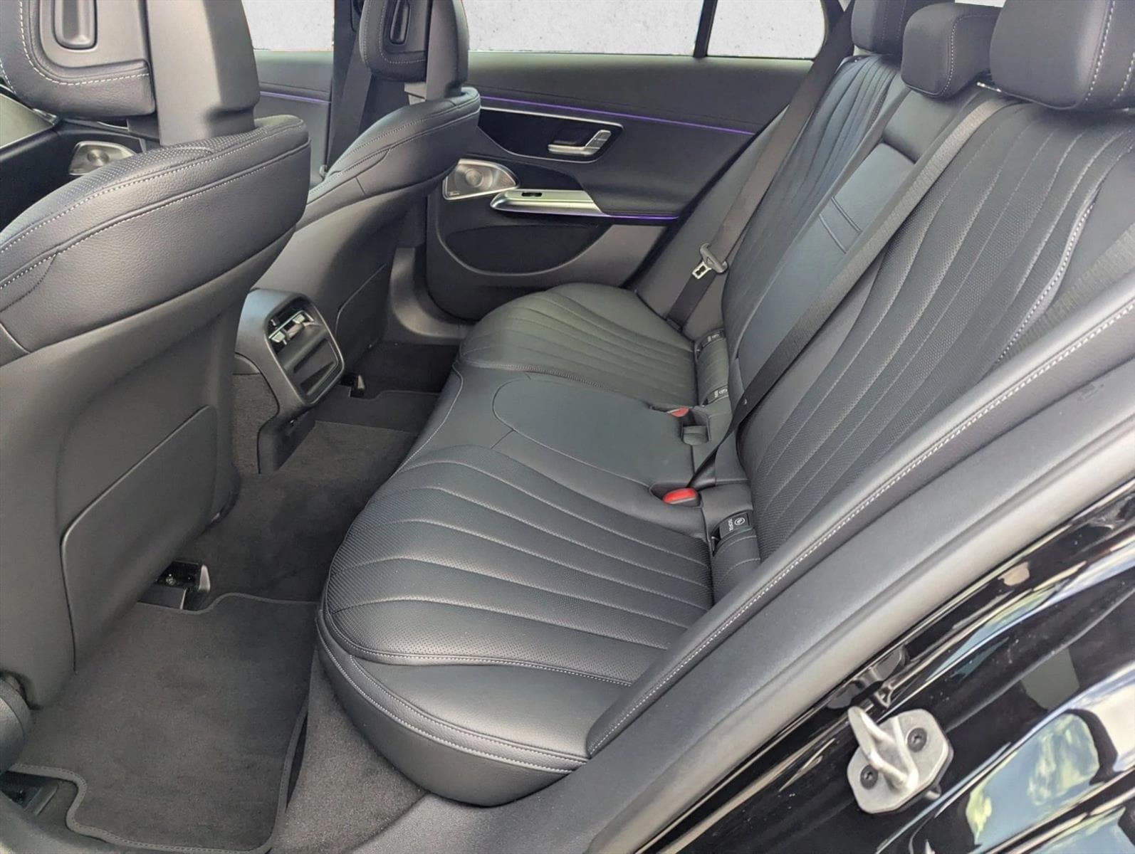 2025 Mercedes-Benz E-Class E450 All-Terrain - Photo 13
