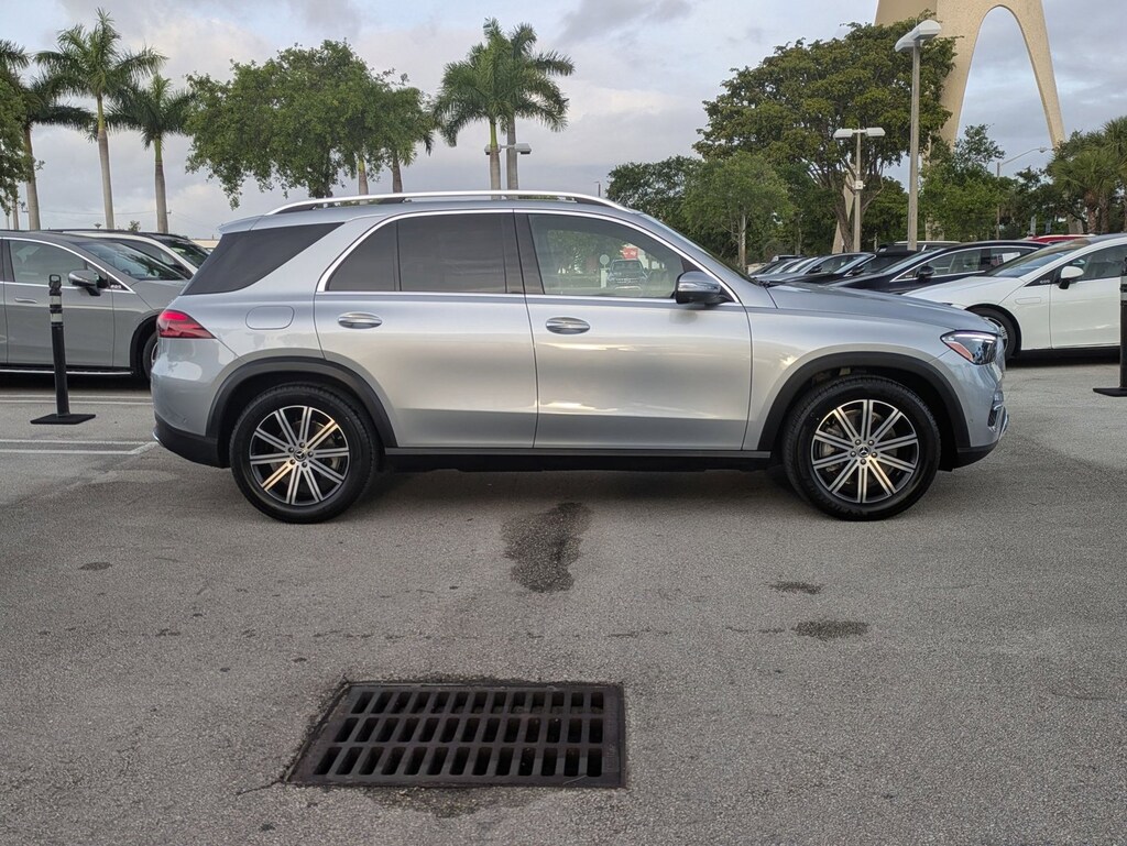 Used 2025 Mercedes-Benz GLE 4MATIC SUV