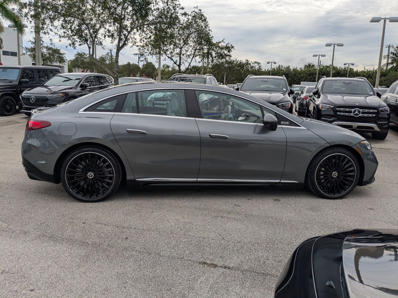 2023 Mercedes Benz EQE Sedan 350 photo 4