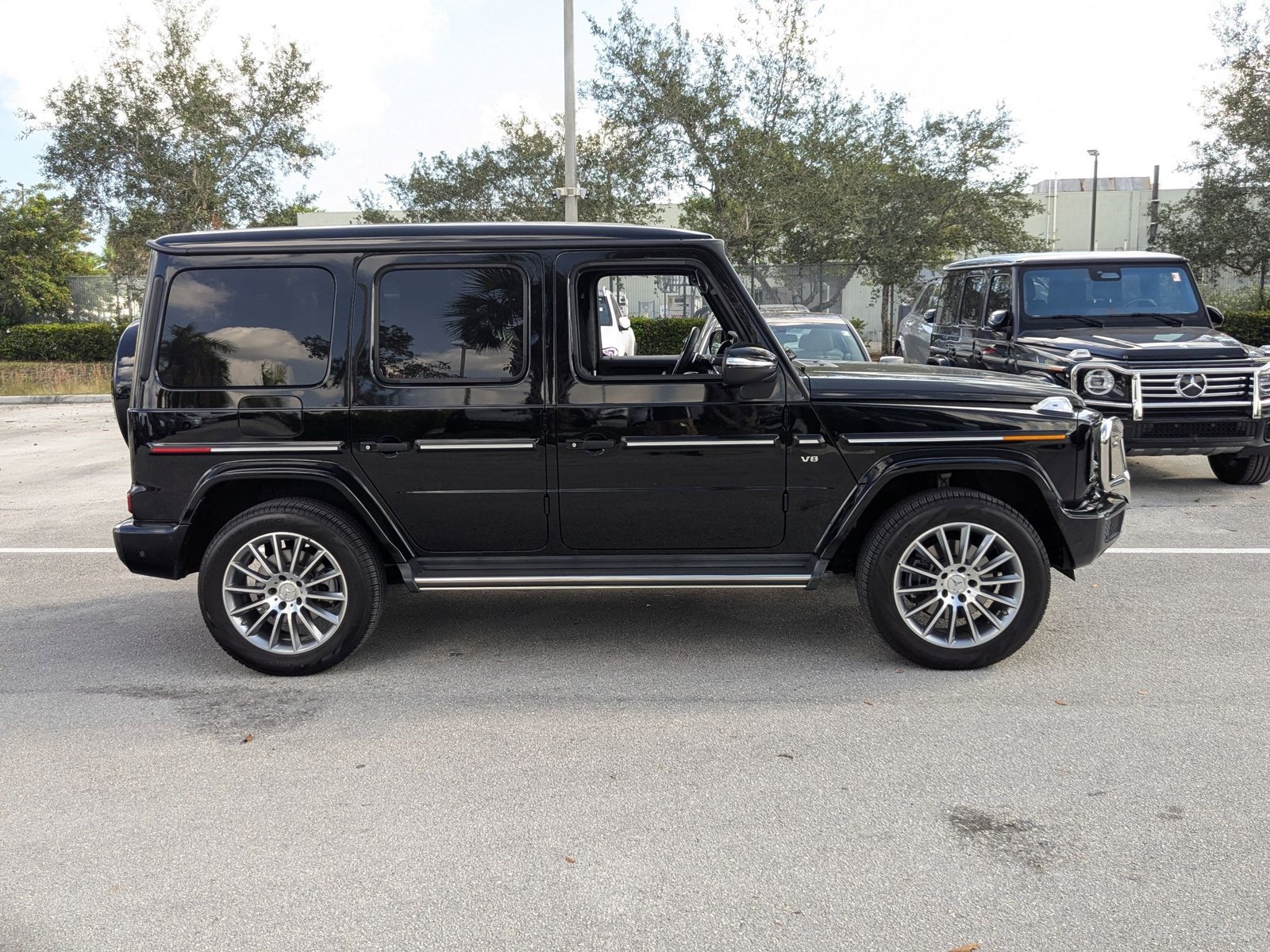 2023 Mercedes Benz G 550 photo 4