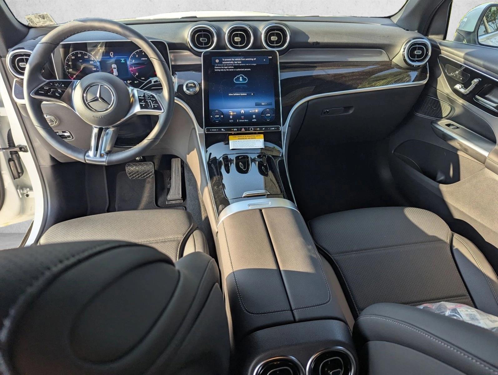 2026 Mercedes-Benz GLC Base - Photo 14