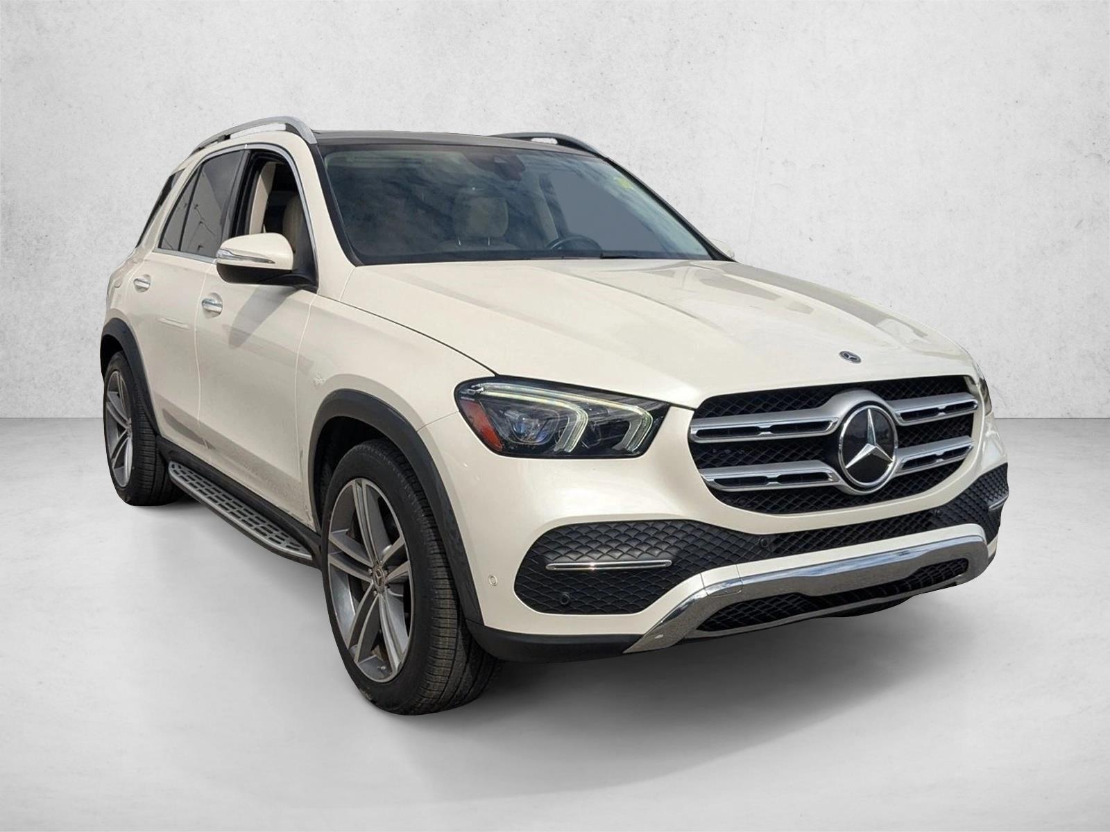2022 Mercedes Benz GLE 450 4MATIC photo 3
