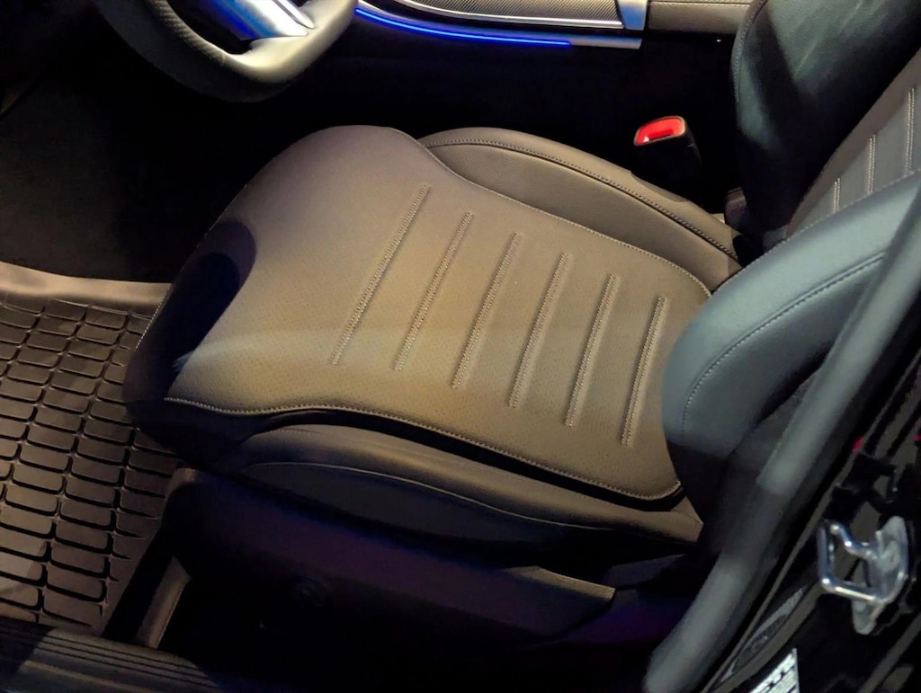 Used 2025 Mercedes-Benz