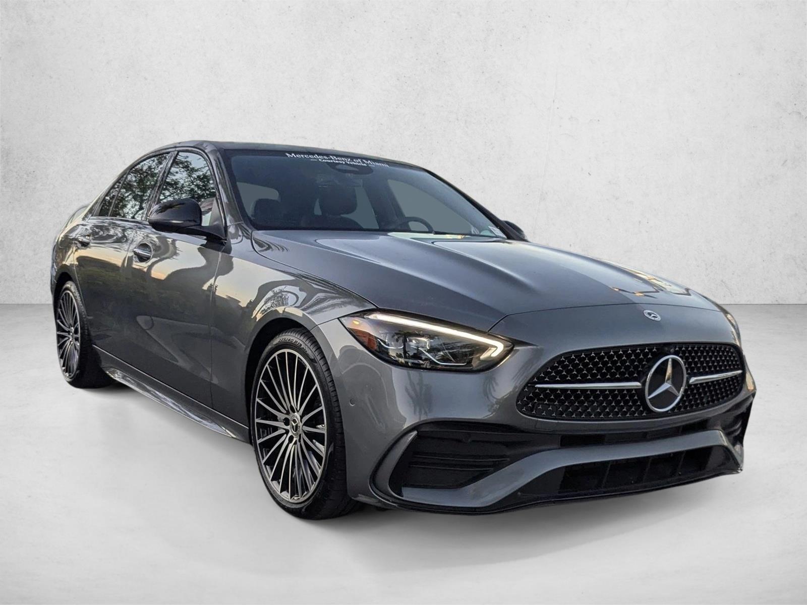 2025 Mercedes Benz C 300 4MATIC photo 3