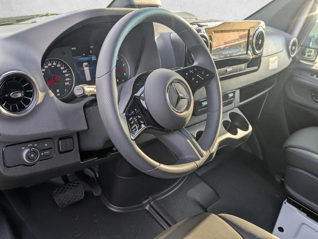 New 2026 Mercedes-Benz Sprinter Cargo Van 2500 Standard Roof I4 Diesel HO 144" RWD Van Cargo Van