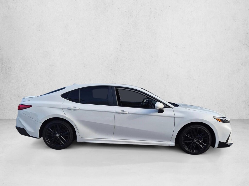 Used 2025 Toyota Camry SE Sedan