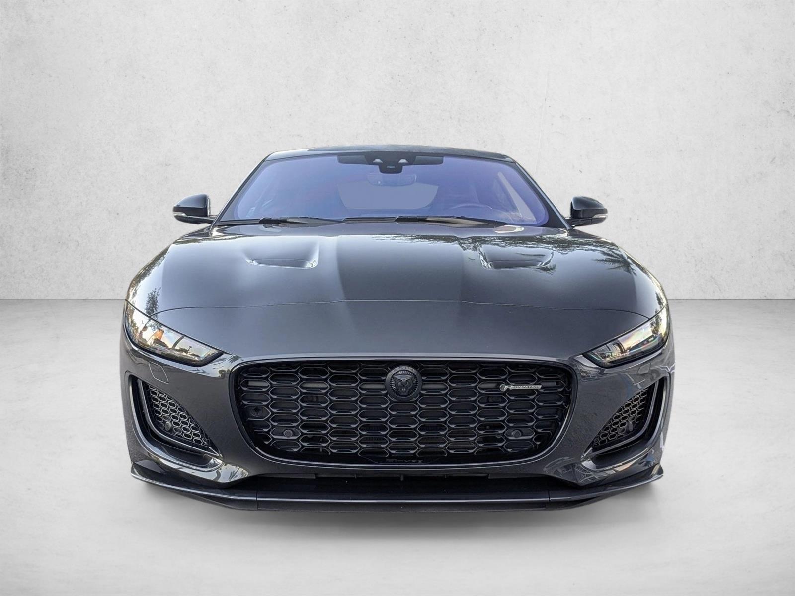2024 Jaguar F-TYPE P450 R-Dynamic photo 2
