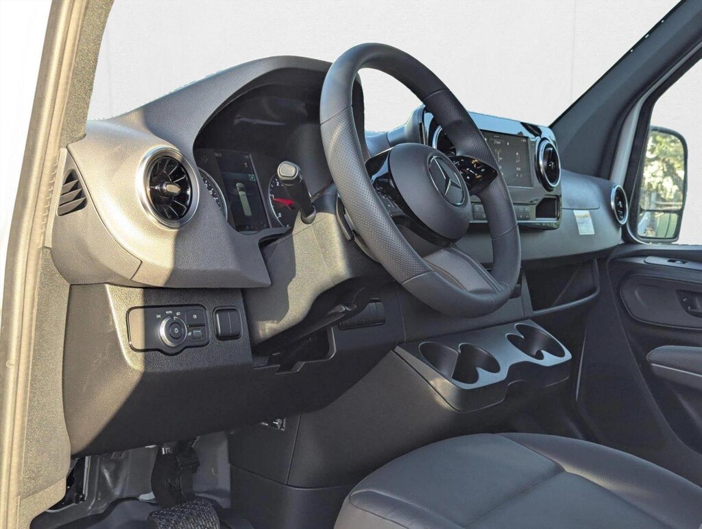 New 2025 Mercedes-Benz Sprinter Cargo Van 2500 Standard Roof I4 Diesel 144" RWD Van Cargo Van