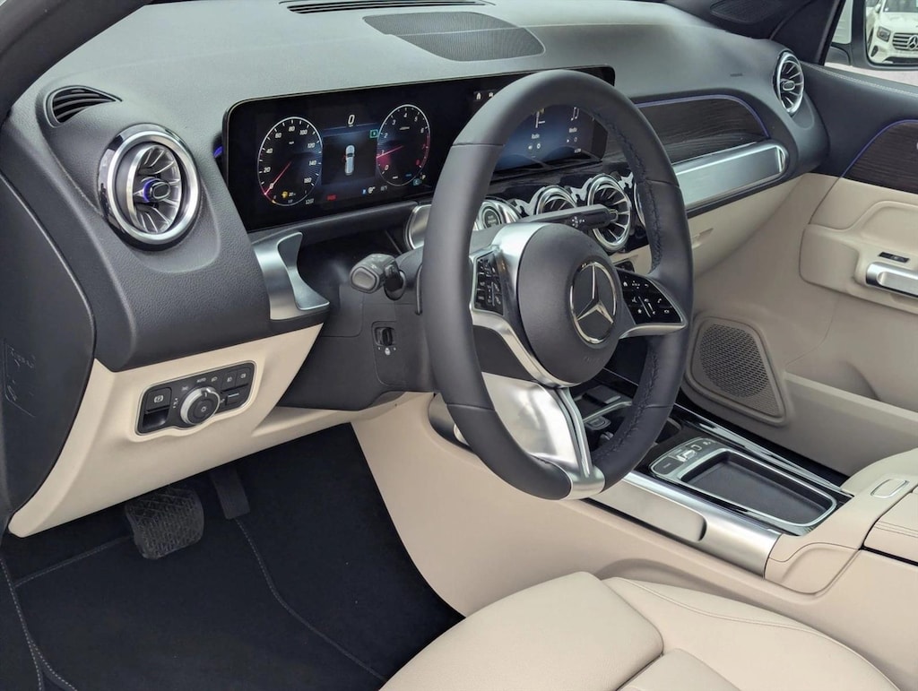 Used 2025 Mercedes-Benz