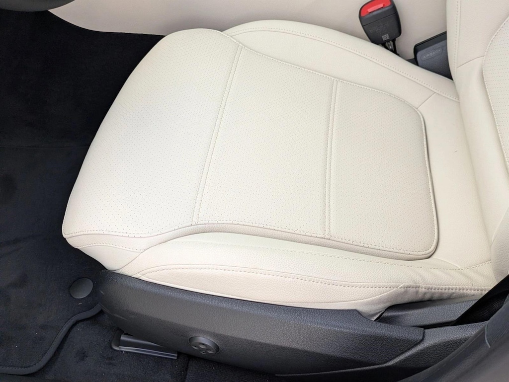 New 2026 Mercedes-Benz C-Class C 300 Sedan Sedan