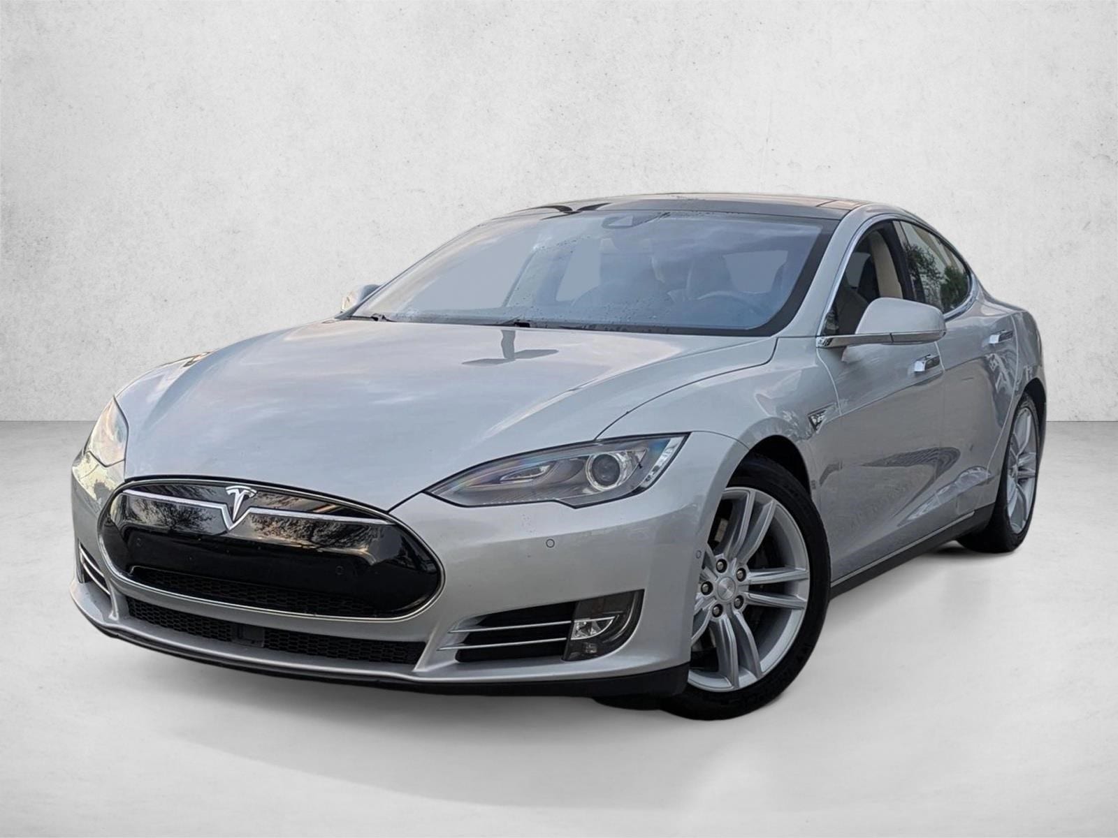 2015 Tesla Model S S
