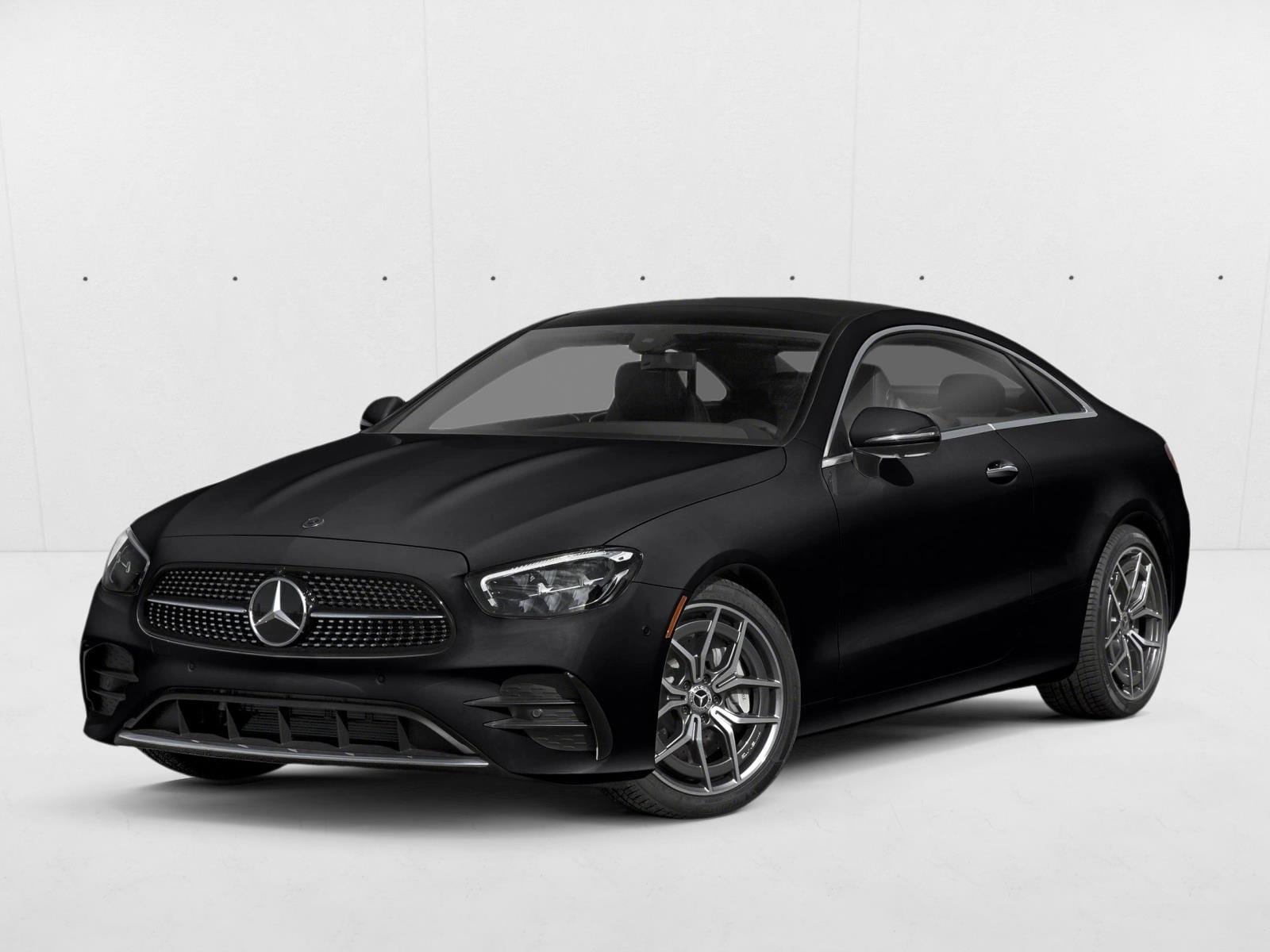 2022 Mercedes-Benz E-Class E450 Coupe's photo