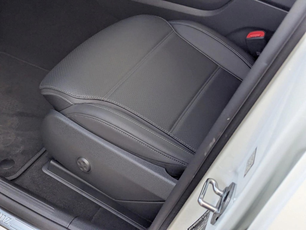 New 2026 Mercedes-Benz GLC 300 GLC 300 SUV SUV