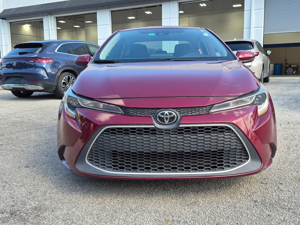 Used 2022 Toyota Corolla LE Sedan