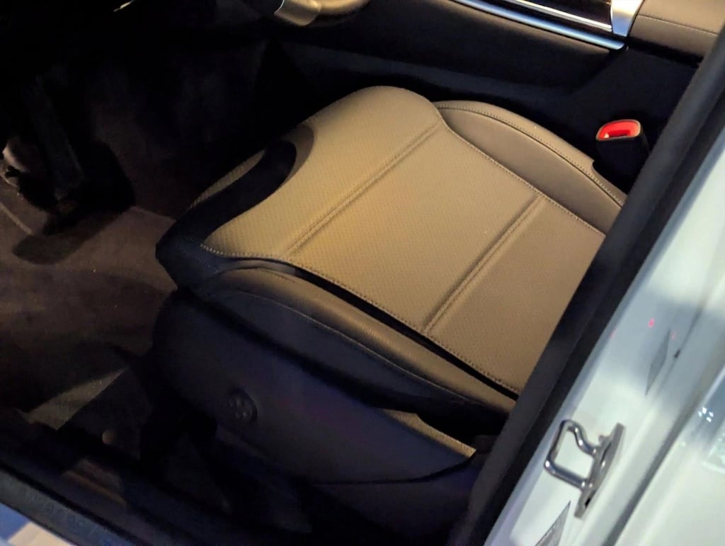 Used 2025 Mercedes-Benz