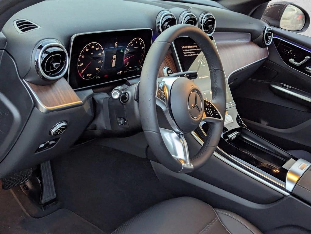 Used 2026 Mercedes-Benz GLC 4MATIC SUV