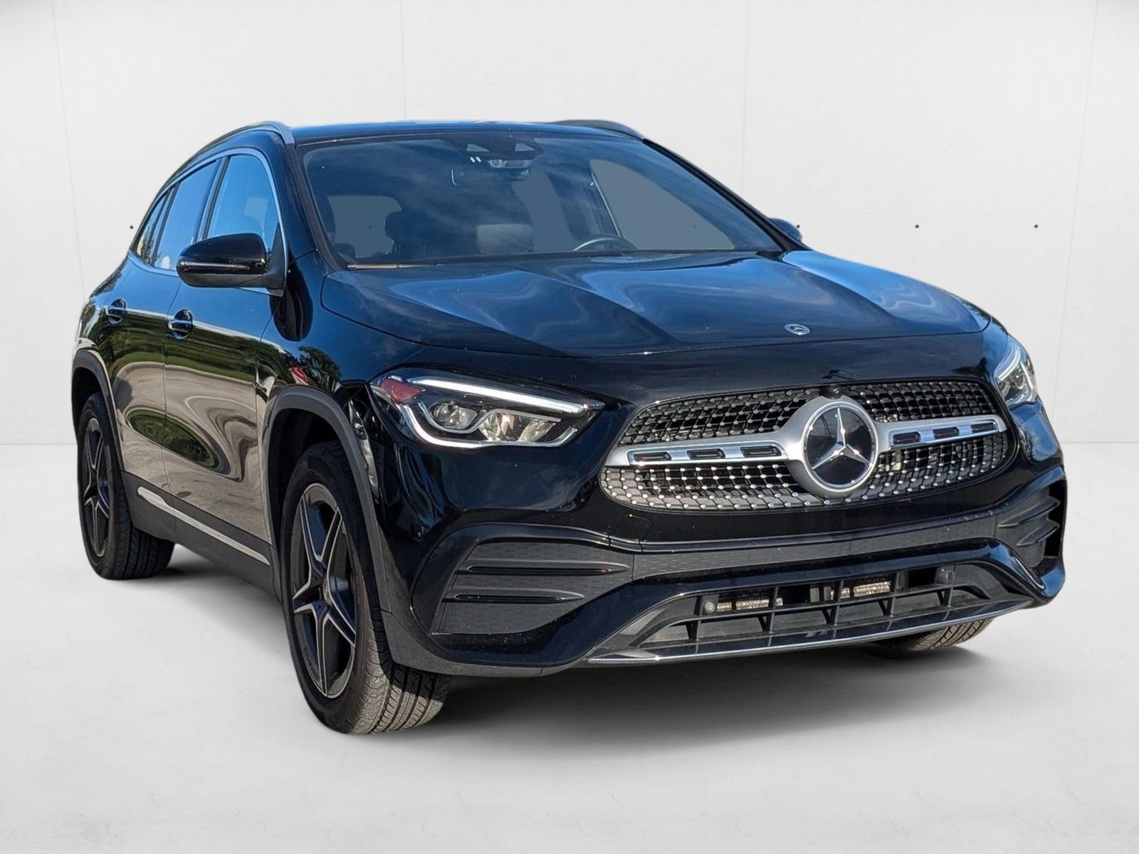 2021 Mercedes Benz GLA 4MATIC photo 3