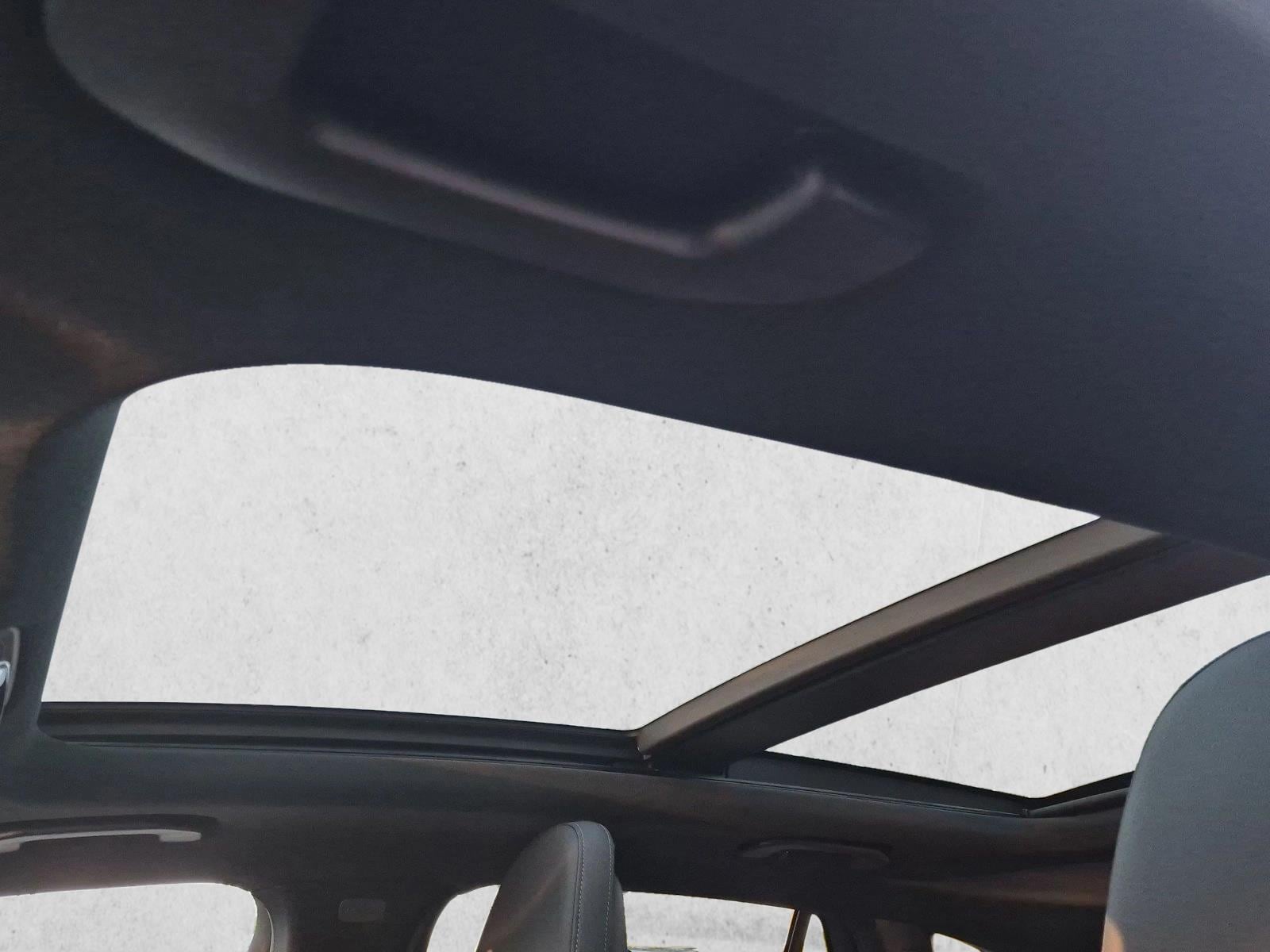 2026 Mercedes-Benz GLC Base - Photo 15