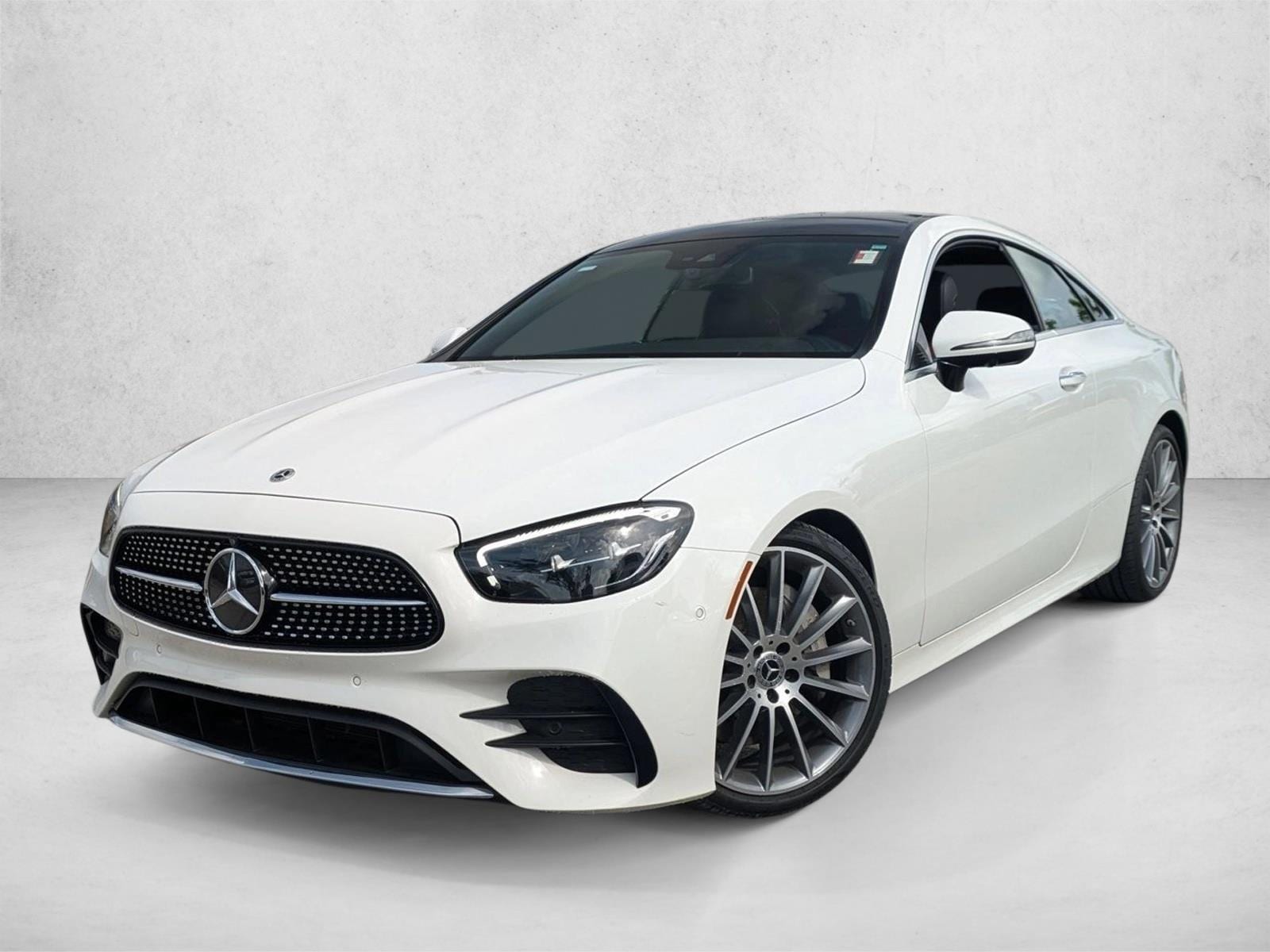 2023 Mercedes-Benz E-Class E450 Coupe's photo