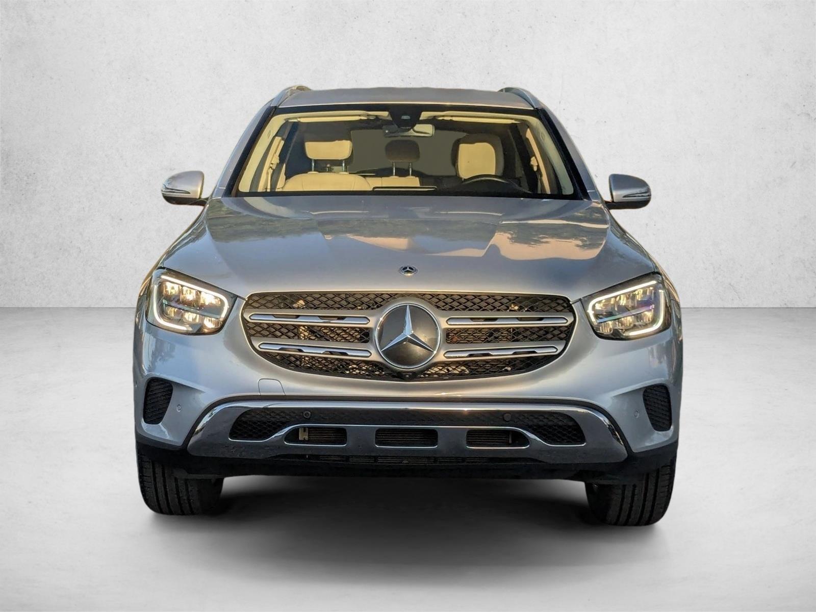 2021 Mercedes Benz GLC 300 4MATIC photo 2