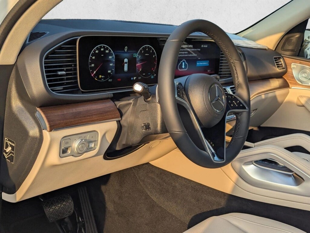 Used 2025 Mercedes-Benz