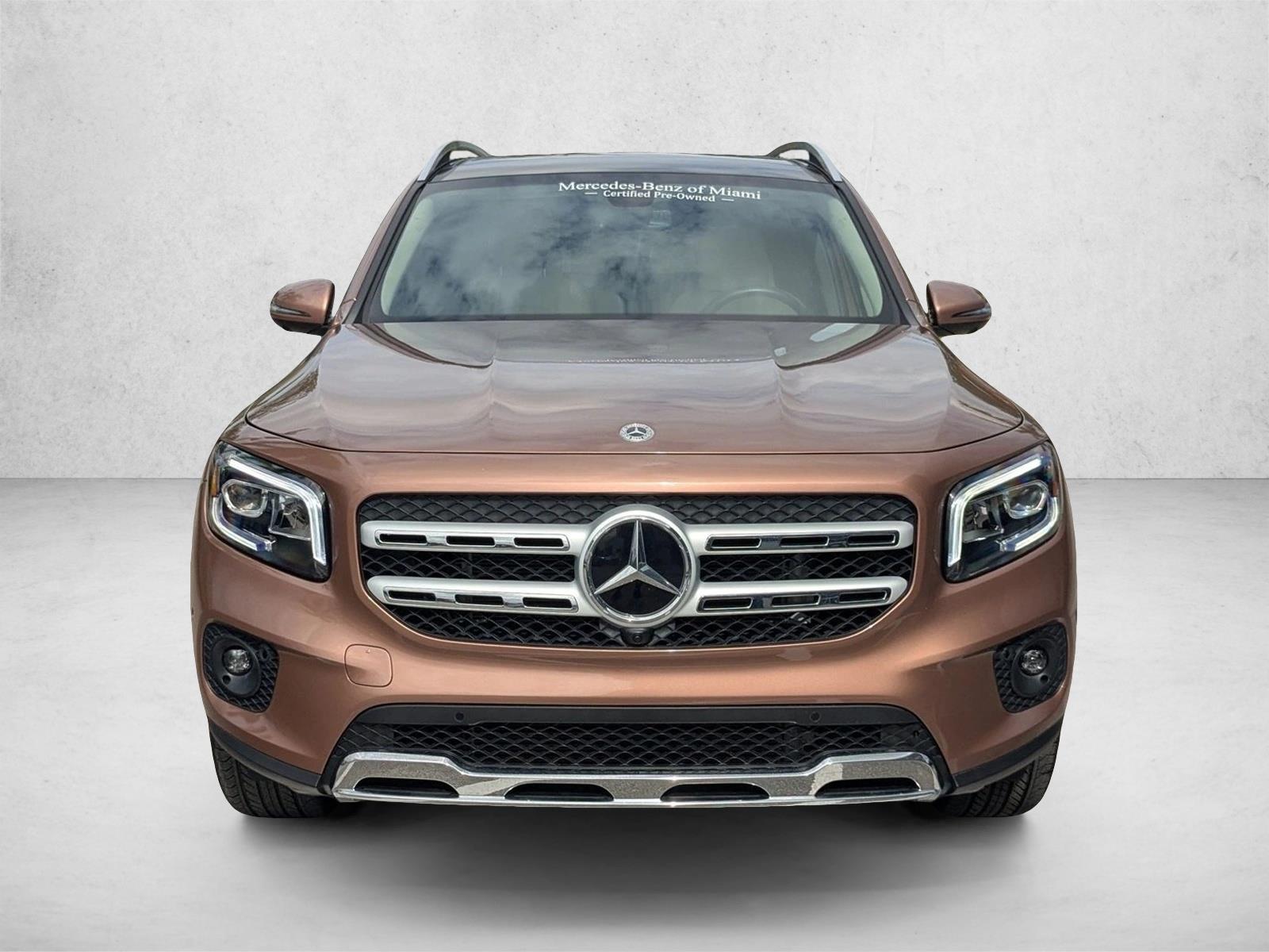 2022 Mercedes Benz GLB 250 photo 2