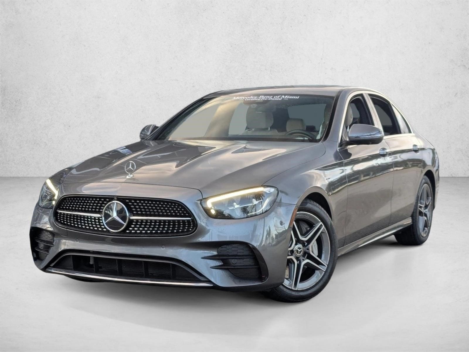 2023 Mercedes-Benz E-Class E350's photo