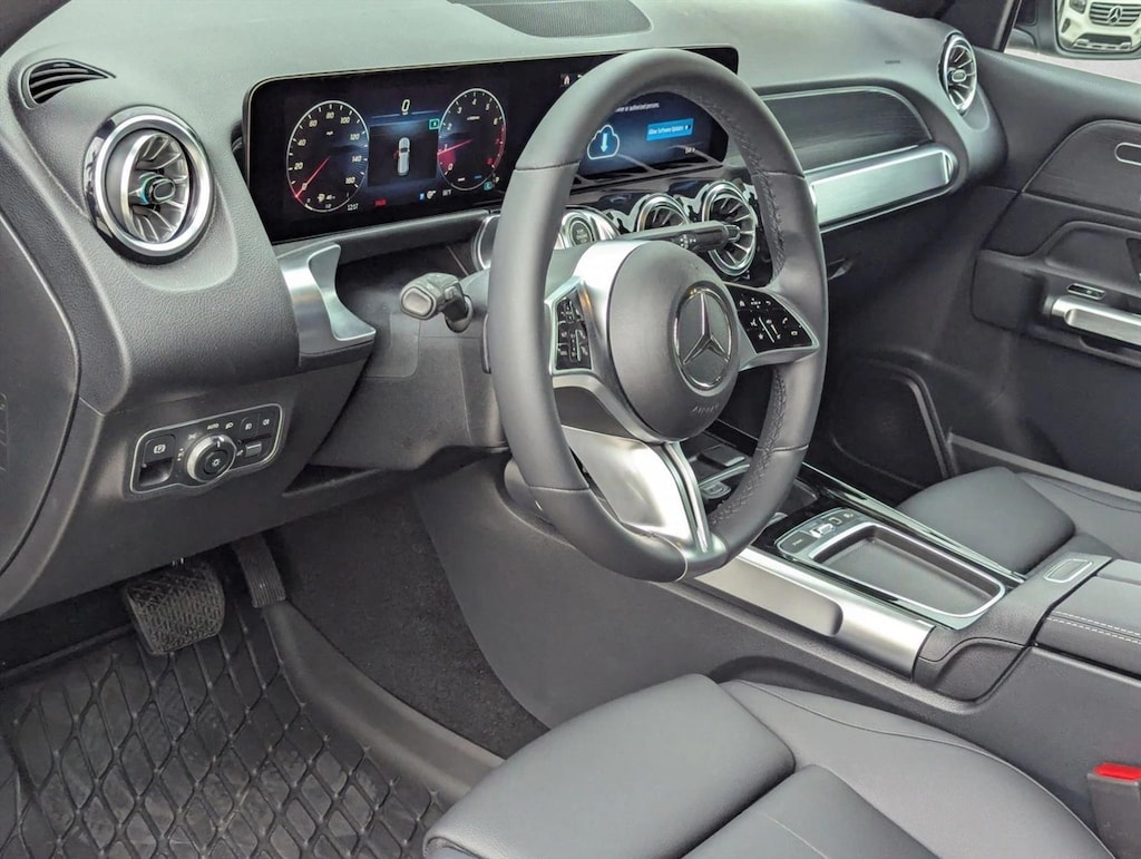 Used 2025 Mercedes-Benz