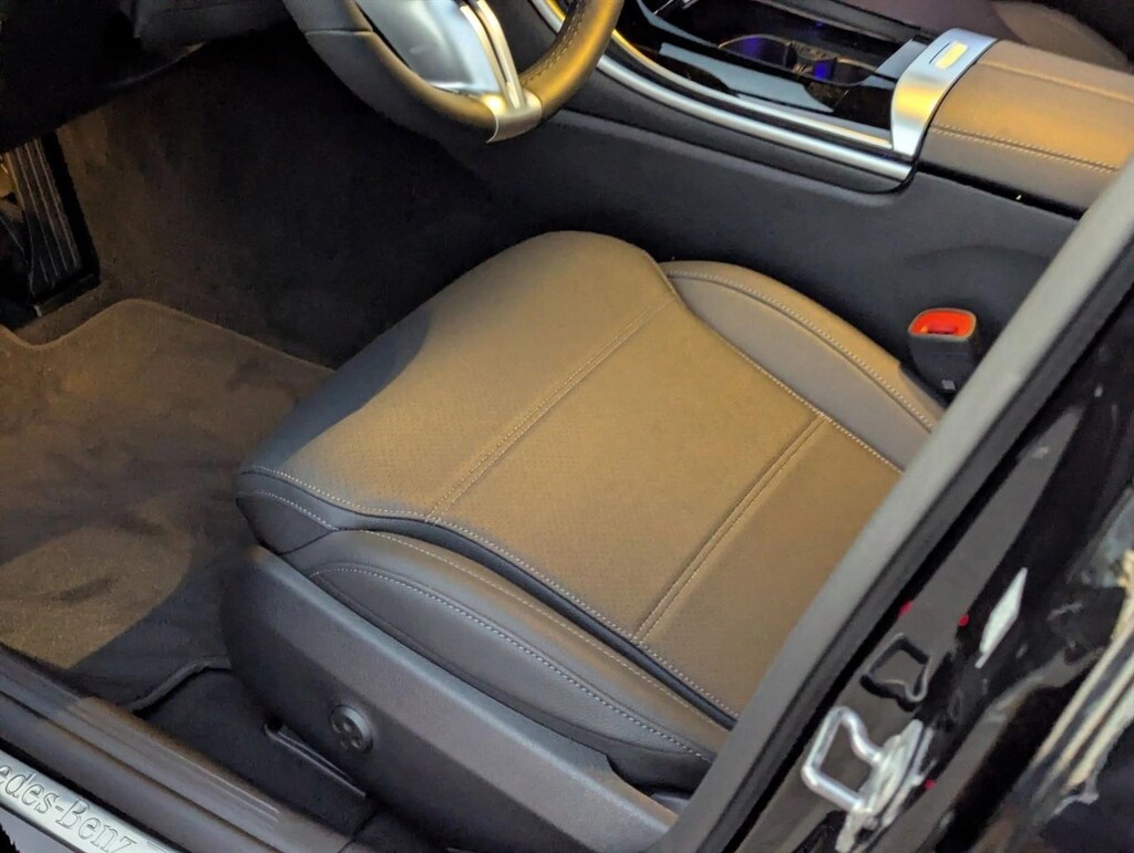 Used 2025 Mercedes-Benz