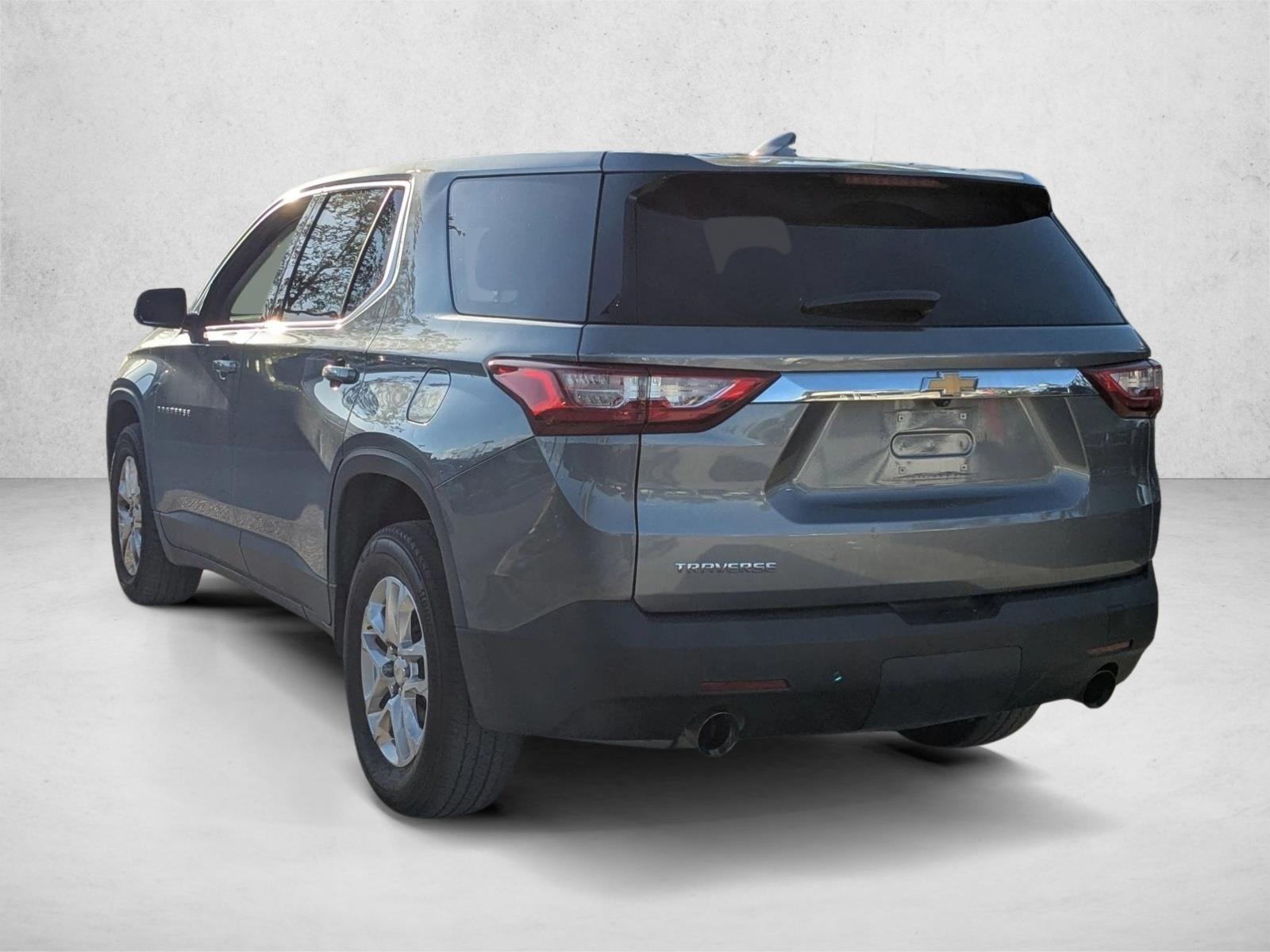 2020 Chevrolet Traverse 1LS photo 4